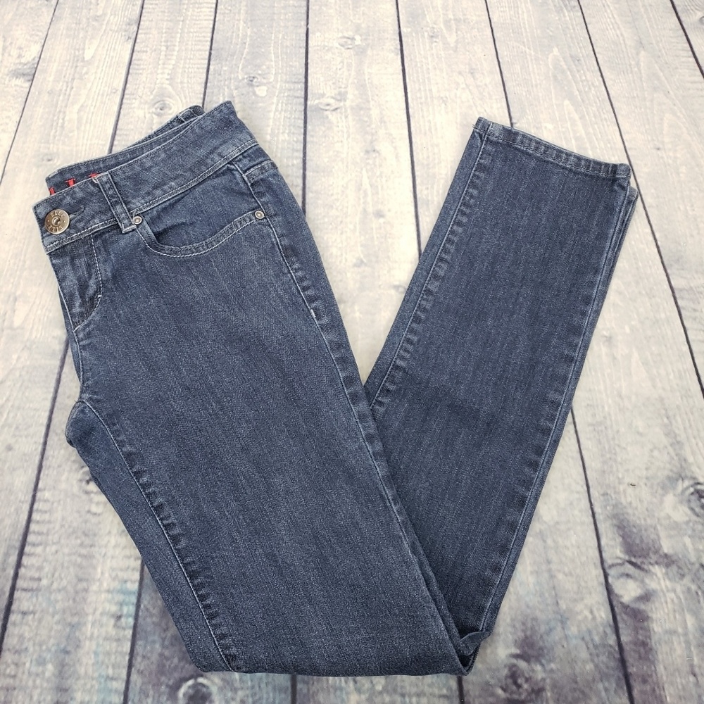 ⬇️ Elle Skinny Jeans Size 2R